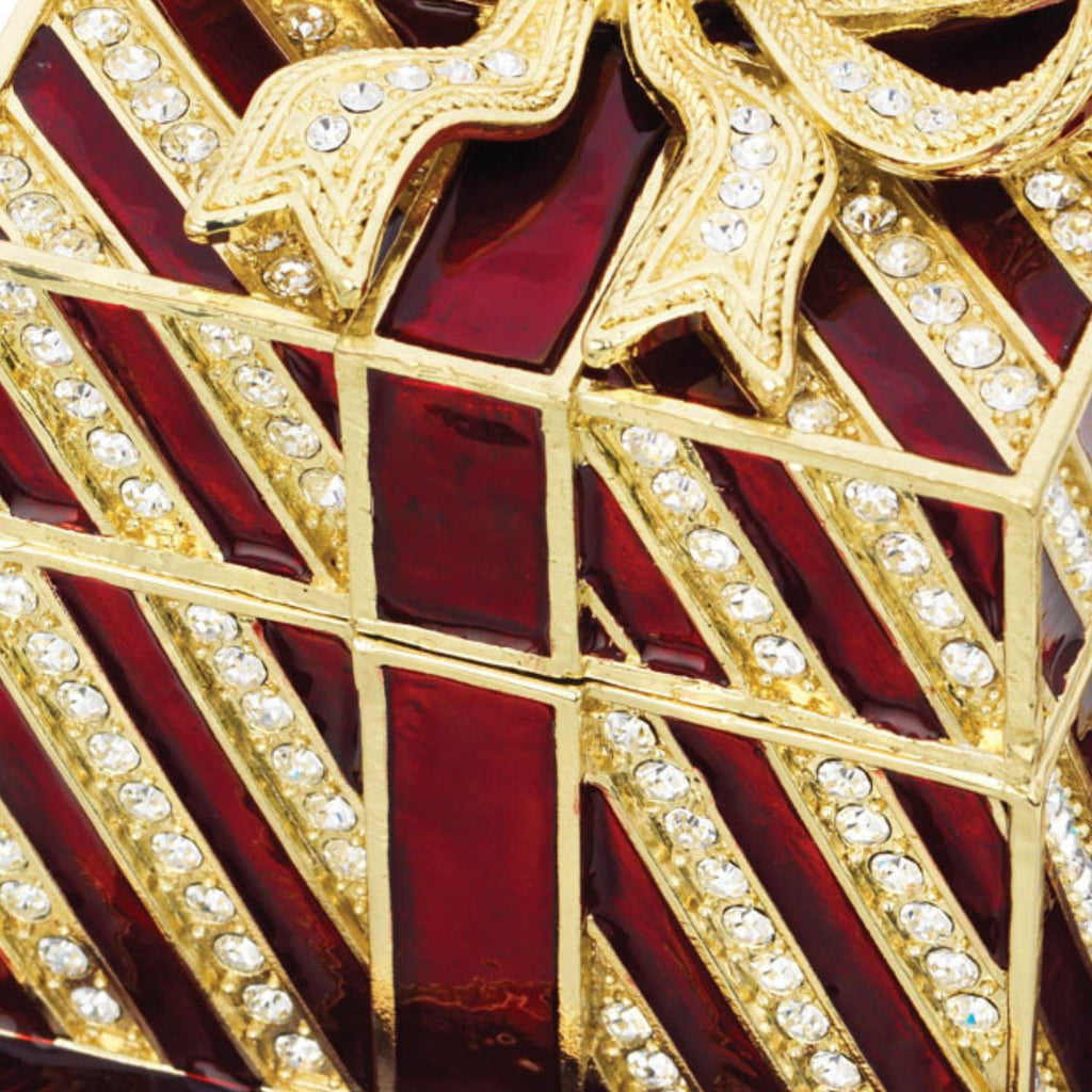 Red Gift Box Stocking Holder