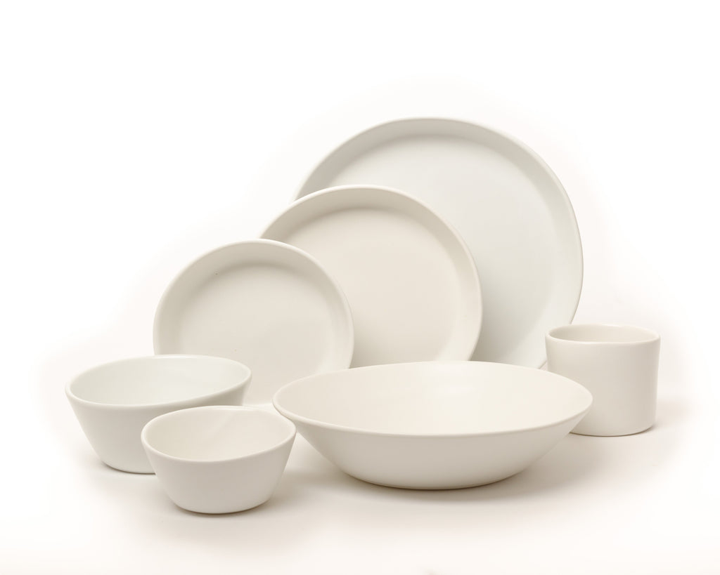 HAAND Skali Coupe 7-Piece Dinner Setting – Handcrafted Porcelain Dinnerware Set