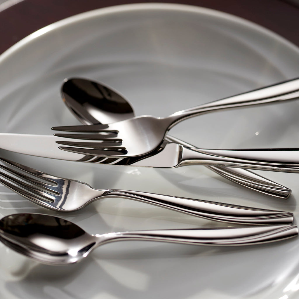 Oneida Camlynn 20-Piece Flatware Set, 18/0 stainless steel (view 2)