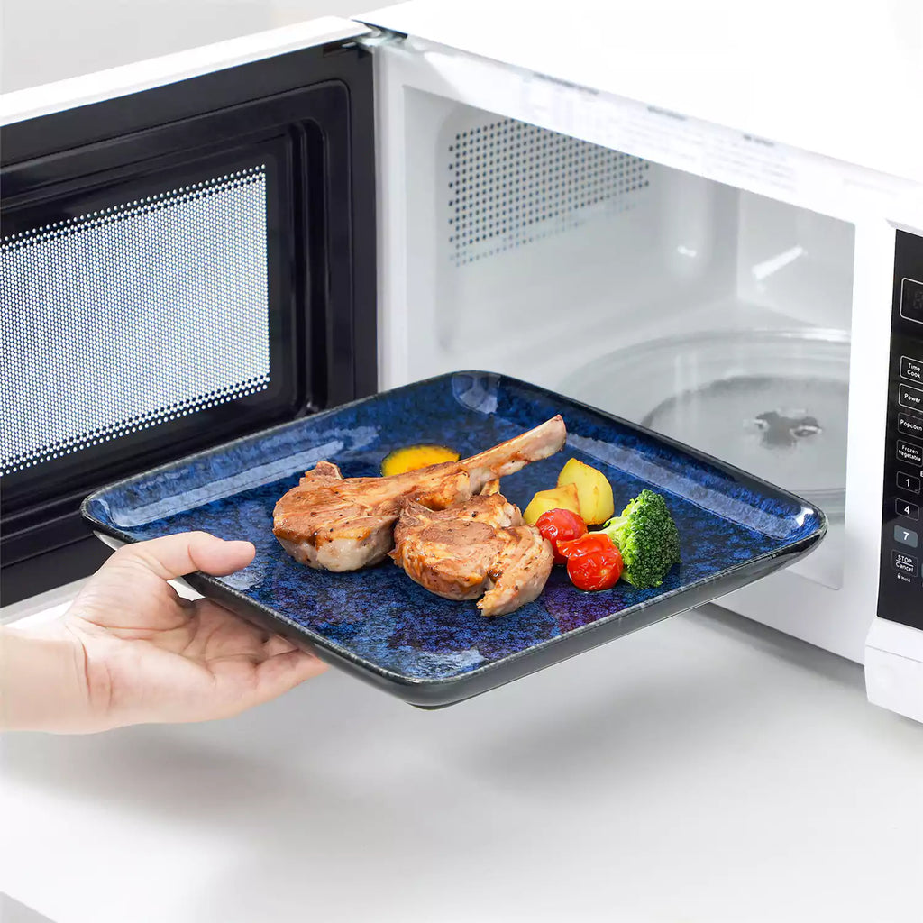 Stern 18 Piece Square Stoneware Dinnerware Set – Service for 6