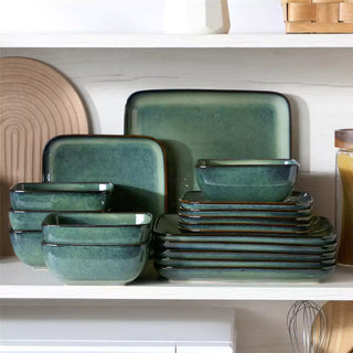 Stern 18 Piece Square Stoneware Dinnerware Set – Service for 6