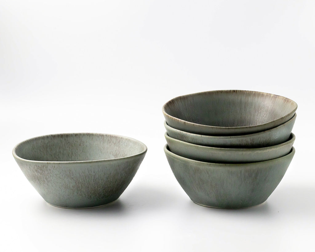 HAAND Hestia Sharing Bowl – Handcrafted Porcelain Serving Bowl
