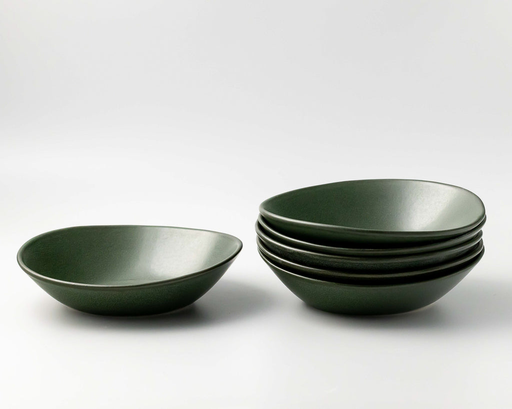 HAAND Ripple Pasta Bowl – Handcrafted Porcelain Serving Bowl