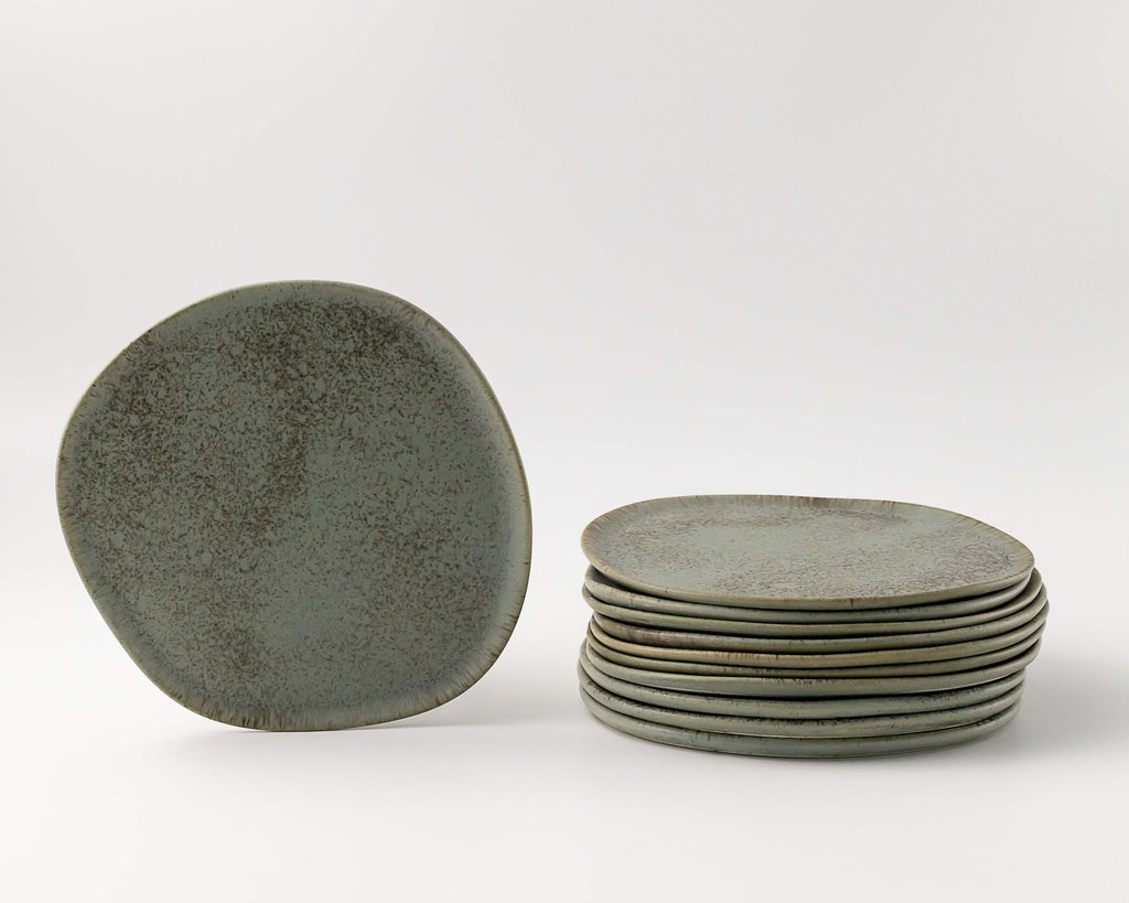 HAAND Ripple Salad Plate – Handcrafted Porcelain Plate