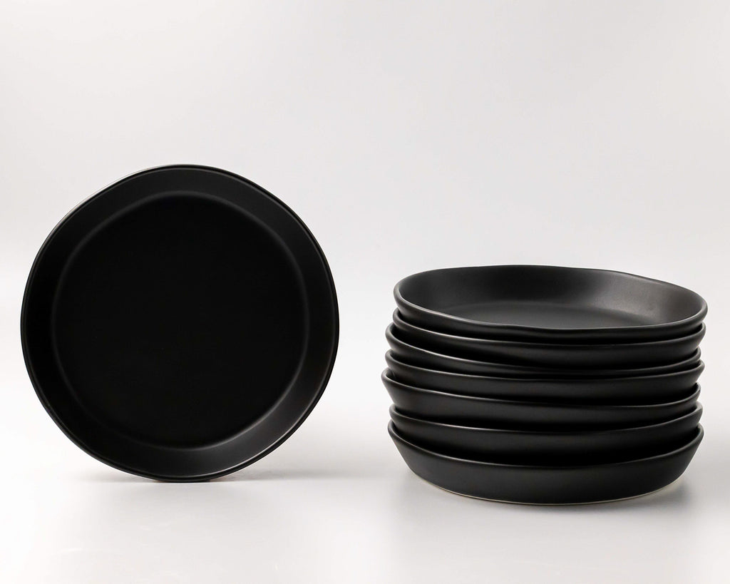 HAAND Skali Salad Coupe Plate – Handcrafted Porcelain Salad Plate