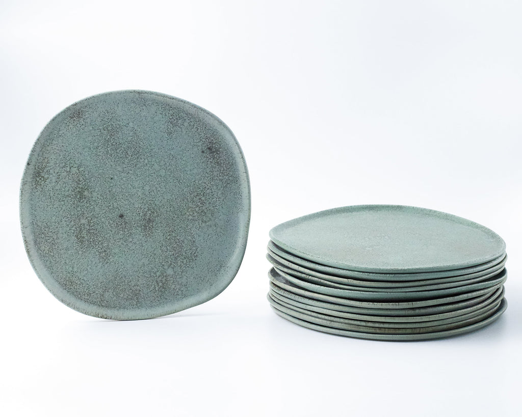 HAAND Ripple Dinner Plate – Handcrafted Porcelain Dinner Plate