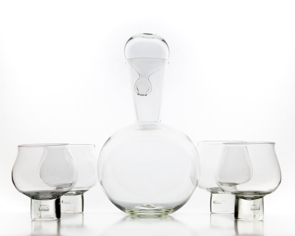HAAND Livia Carafe – Hand-Blown Glass Wine & Water Carafe