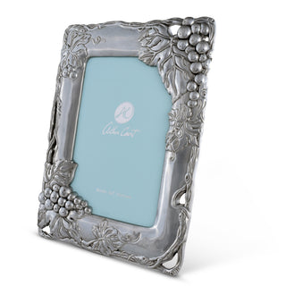 Sculpted Grape Photo Frame 5×7 | Refined Decorative Accent