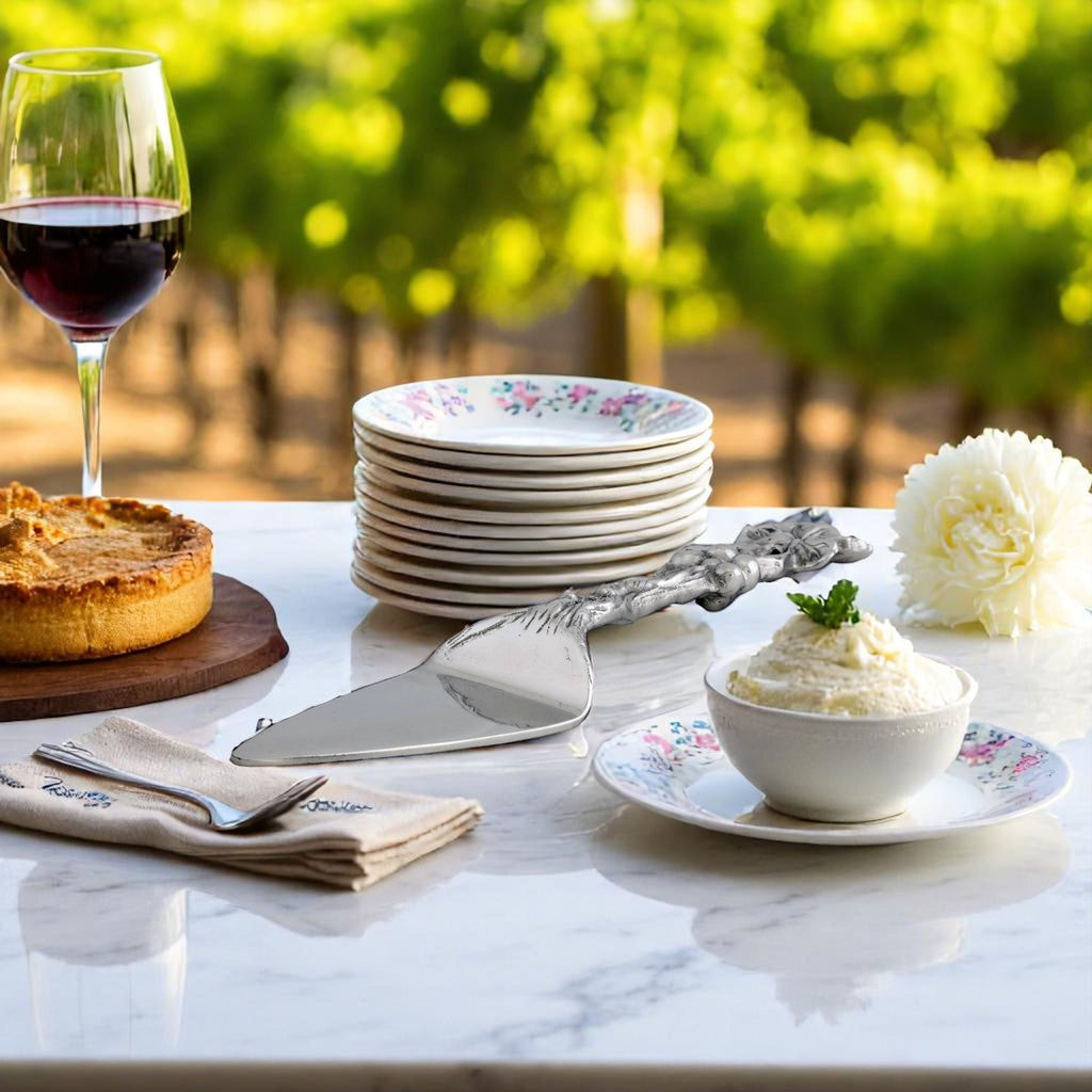Sculpted Grape Pie Server | Elegant Dessert Presentation