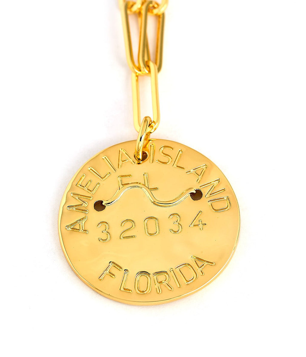 Beach Tag Charm Necklace – 18k Gold Plated