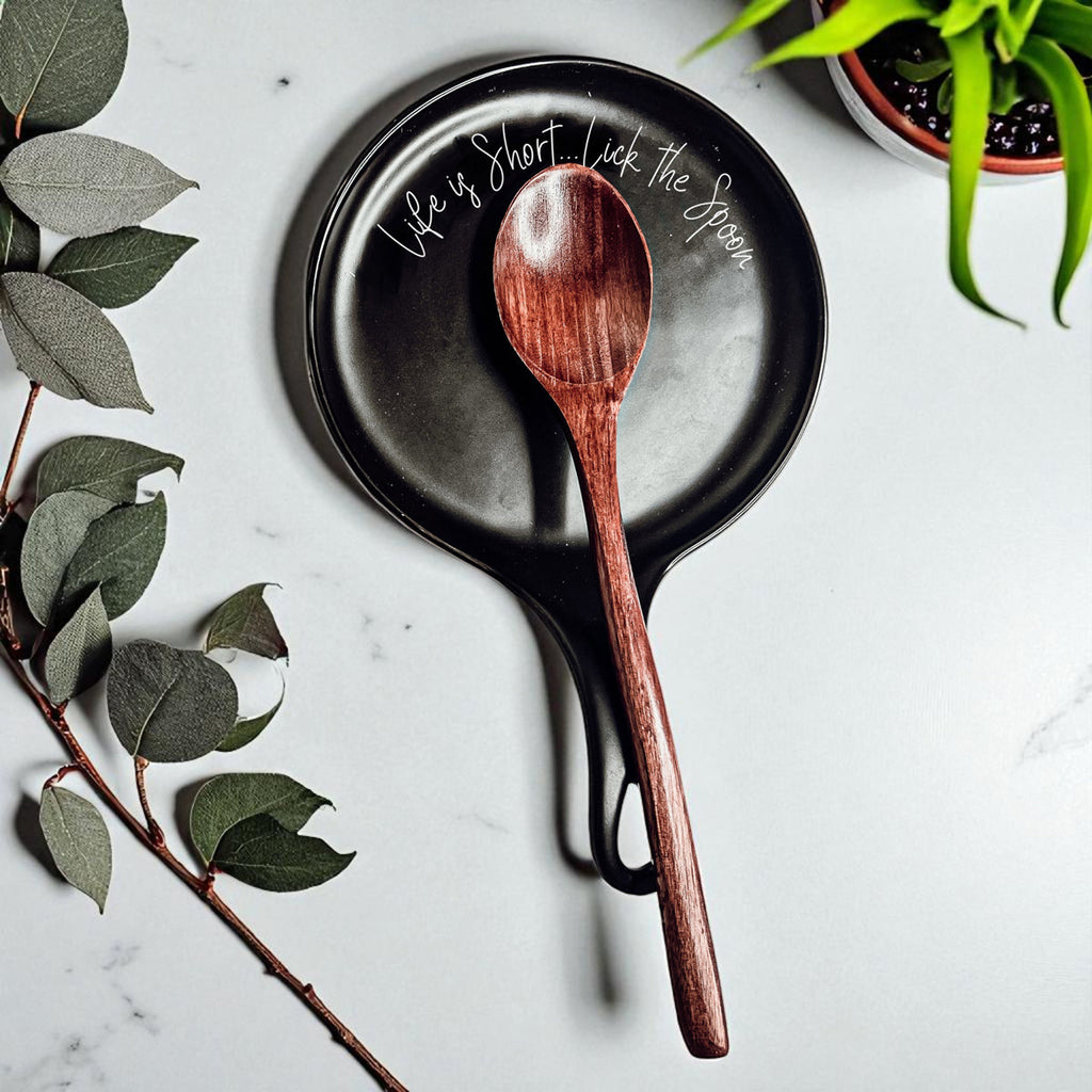 Lick the Spoon Cursive Spoon Rest with Wooden Spoon – Funny Porcelain Kitchen Gift