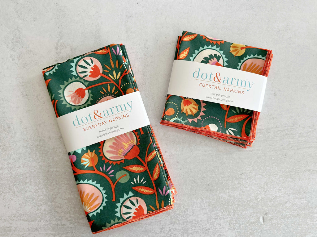 Elegant Desert Bloom Cotton Napkins – 4-Piece Vibrant Table Linen Set