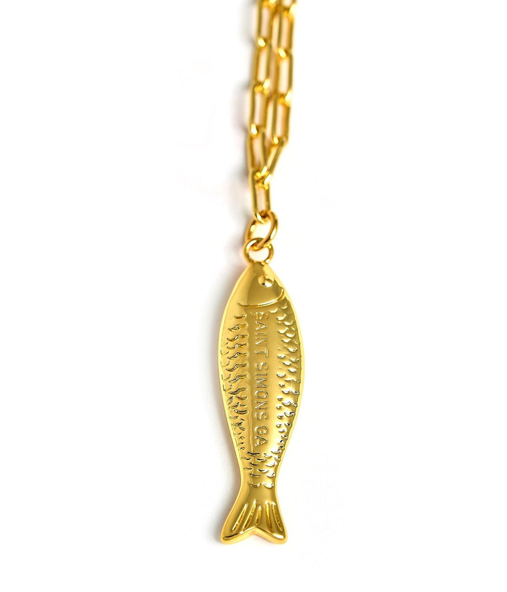 Fish Beach Town Charm Necklace – 18K Gold Plated