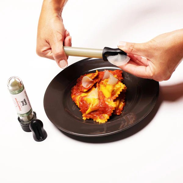 Food Crayon UNO | BASIL - Anara Lifestyle