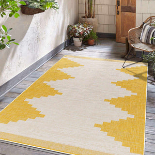 Djugun Yellow Outdoor Rug – Bright Durable Weather-Resistant Patio Carpet