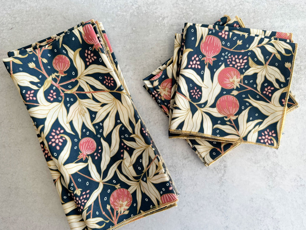 Elegant Gooseberry Cotton Napkins – 4-Piece Floral Table Linen Set