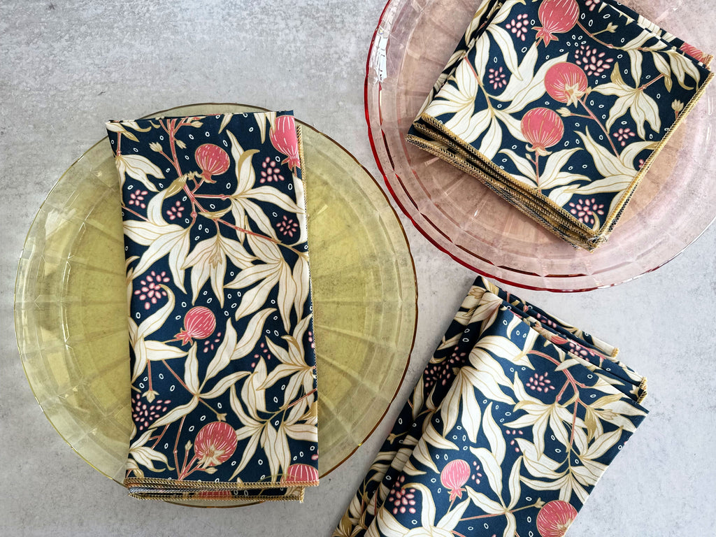 Elegant Gooseberry Cotton Napkins – 4-Piece Floral Table Linen Set