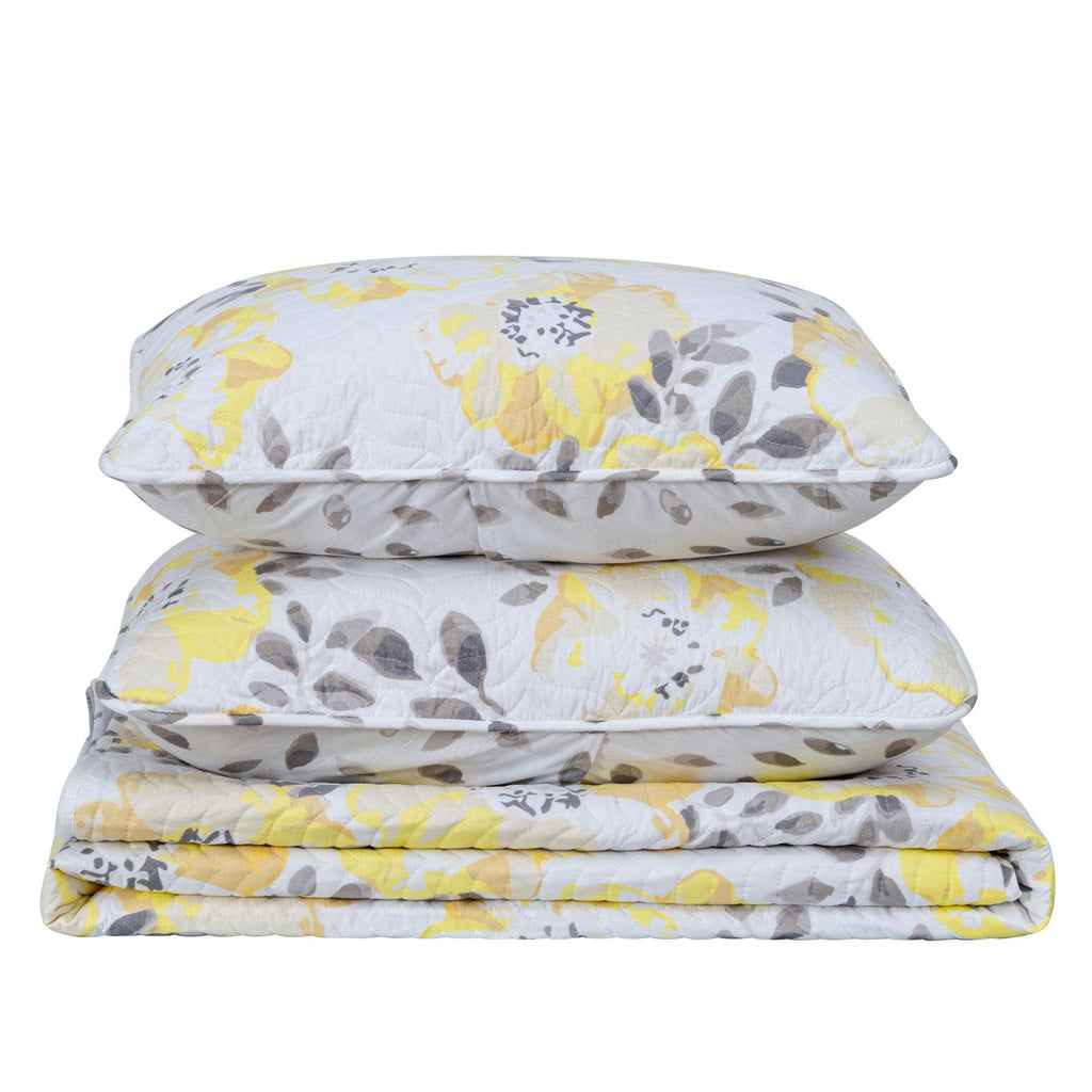 Elegant Reversible Floral Quilt Set – Helene Collection (3-Piece)
