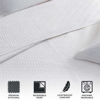 Elegant Herringbone Stitched Quilt Set – Louise Collection (3-Piece)