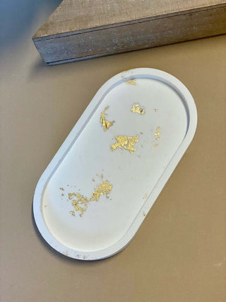 Handmade Jesmonite Tray – Minimalist Decorative Tray