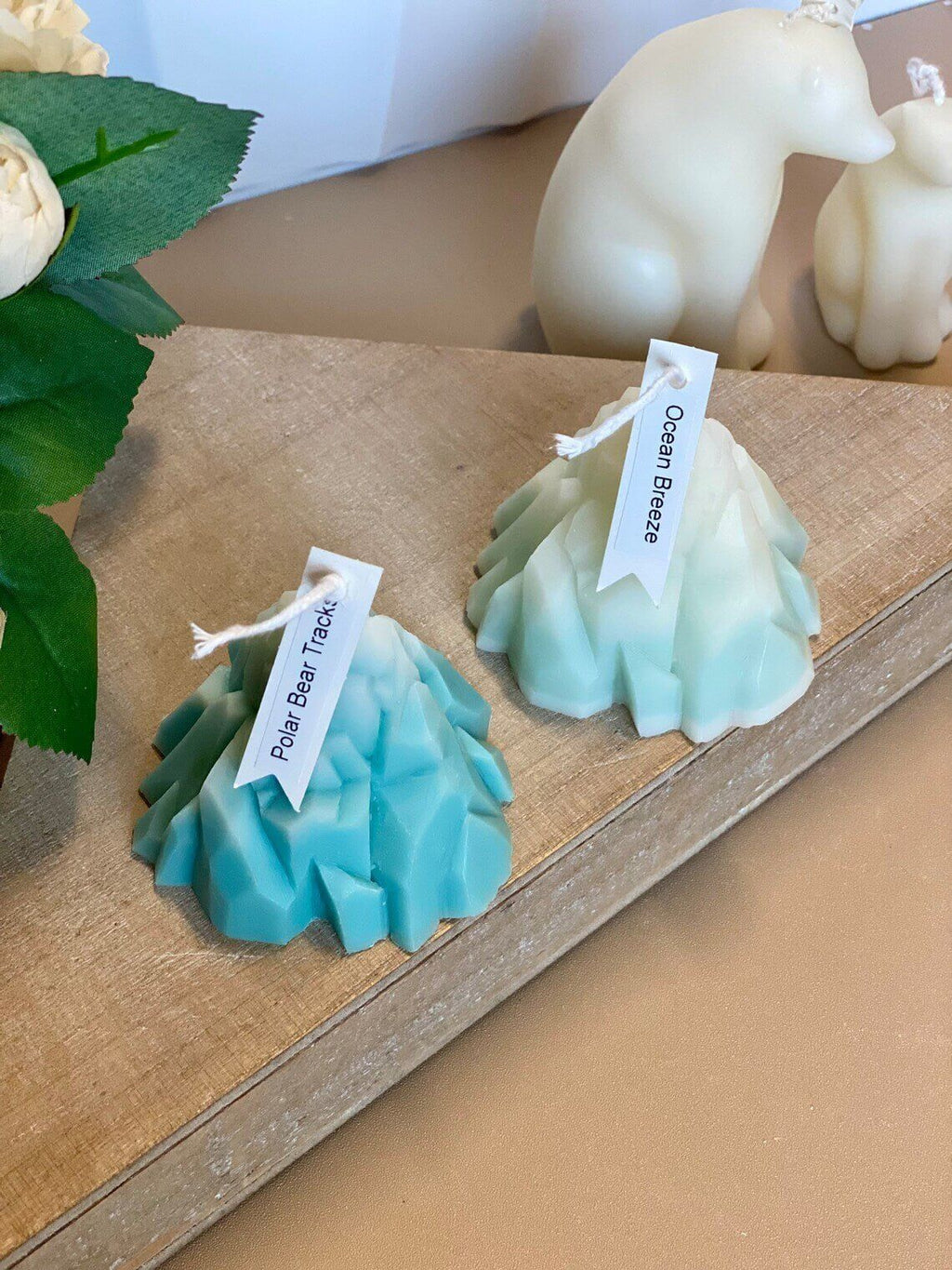 Handmade Iceberg Candle — Sculpted Elegance in Light ❄️