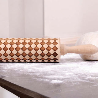 Courtly Checkered & Diamond Embossed Rolling Pin – Decorative Cookie Rolling Pin