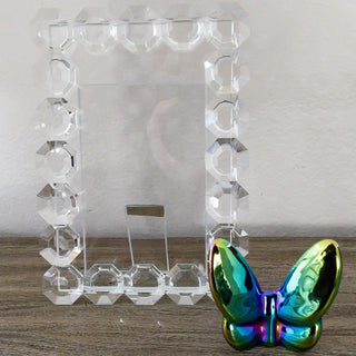 Le Mariposa Crystal Butterfly Figurine in Solid Iridescent by Lainy Home - Anara Lifestyle