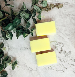 Lemon Sea Salt Exfoliating Soap Bar – Fresh Citrus Cold Process (4.5–4.8 oz)