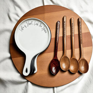 Lick the Spoon Cursive Spoon Rest with Wooden Spoon – Funny Porcelain Kitchen Gift