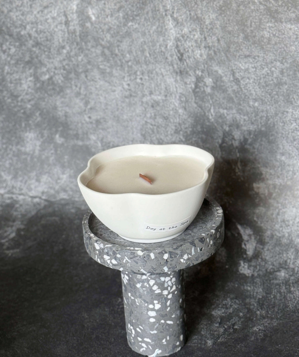 Modern Candle Collection: Elevate Your Space with Our Elegance Collection