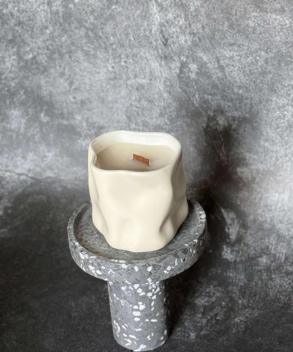 Modern Candle Collection: Elevate Your Space with Our Elegance Collection