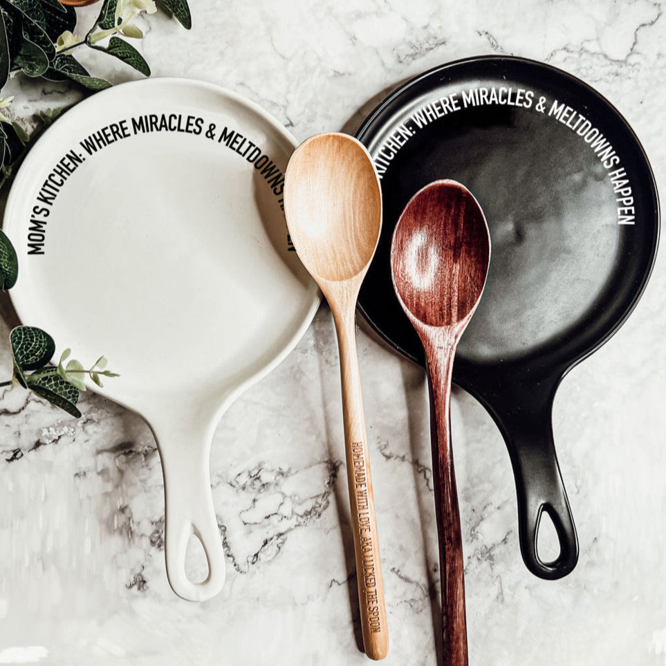 Funny Mom Spoon Rest with Wooden Spoon – Porcelain Kitchen Spoon Holder Gift for Moms