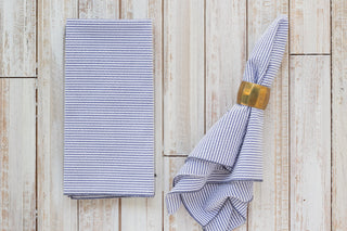 Elegant Seersucker Dinner Napkins Set – 4-Piece Large Table Linen