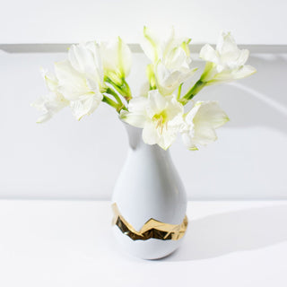 Oro Vase – Handcrafted Biomorphic Design with 24K Gold - Anara Lifestyle