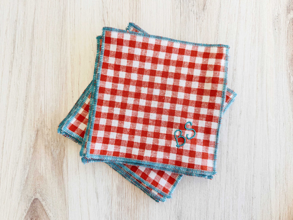 Elegant Mini Check Linen Cocktail Coasters – 8-Piece Bar Accessory Set