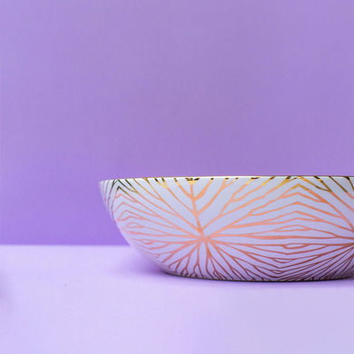 Talianna Lily Pad Serving Bowl, White & Gold - Anara Lifestyle