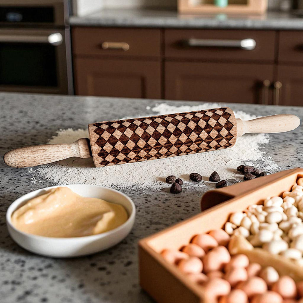 Courtly Checkered & Diamond Embossed Rolling Pin – Decorative Cookie Rolling Pin
