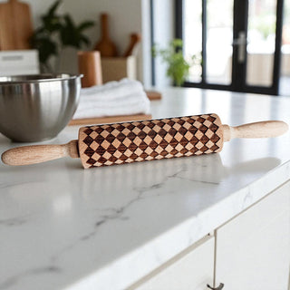 Courtly Checkered & Diamond Embossed Rolling Pin – Decorative Cookie Rolling Pin