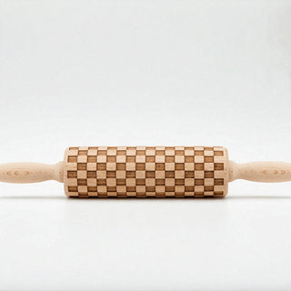 Courtly Checkered & Diamond Embossed Rolling Pin – Decorative Cookie Rolling Pin