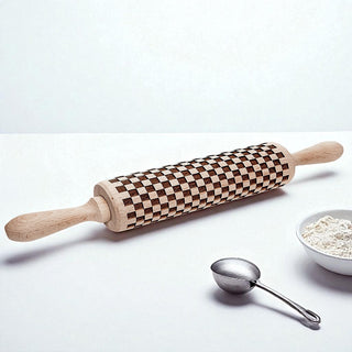 Courtly Checkered & Diamond Embossed Rolling Pin – Decorative Cookie Rolling Pin