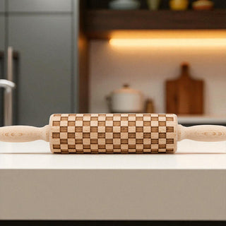 Courtly Checkered & Diamond Embossed Rolling Pin – Decorative Cookie Rolling Pin