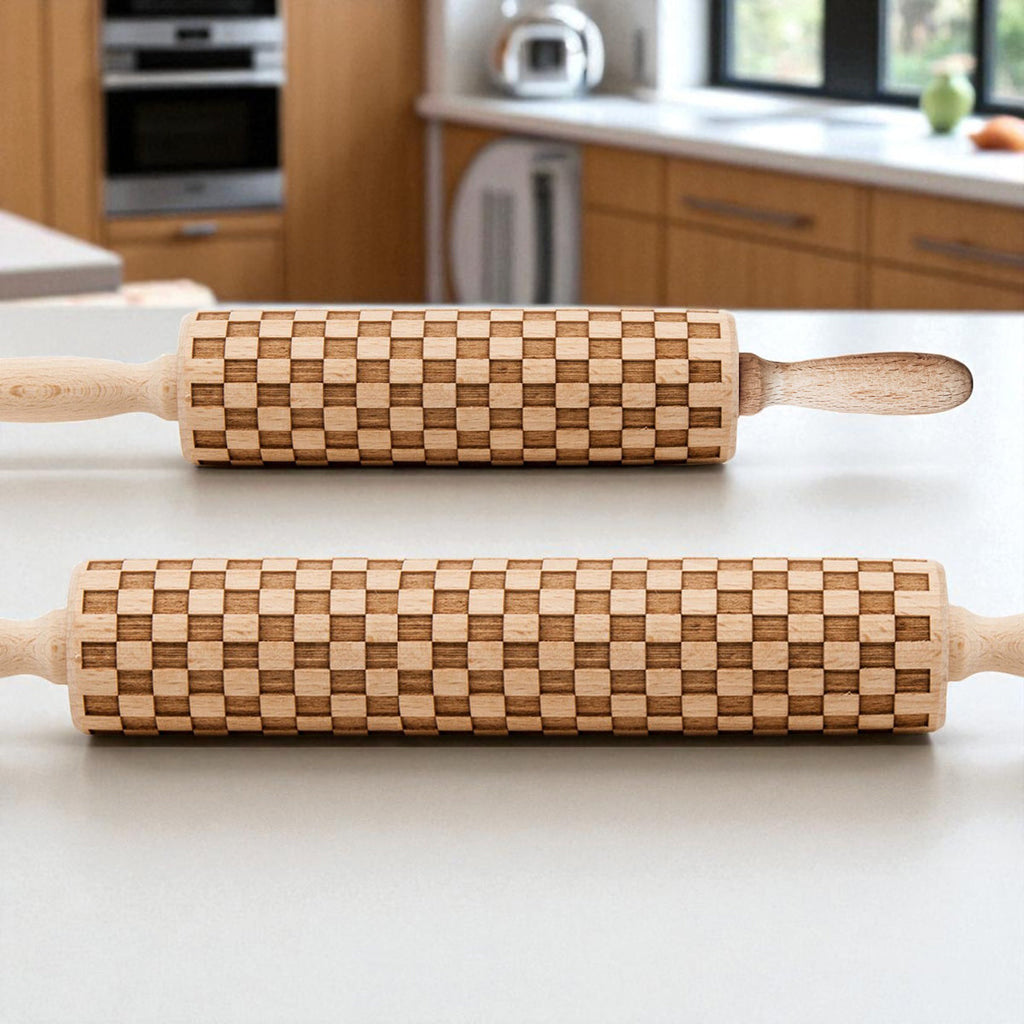 Courtly Checkered & Diamond Embossed Rolling Pin – Decorative Cookie Rolling Pin