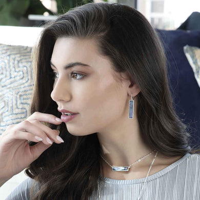 Aerin Bar Earrings In Mother Of Pearl Shell - Anara Lifestyle