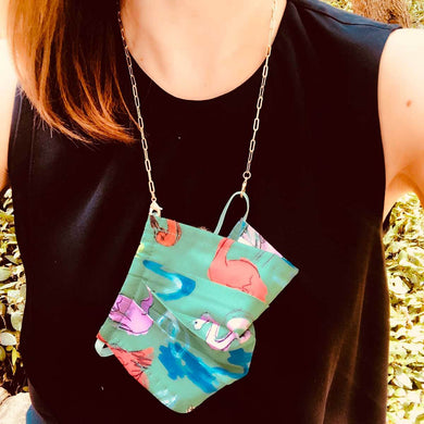 Soleil Small Paperclip Chain Mask Necklace in Worn Silver - Anara Lifestyle