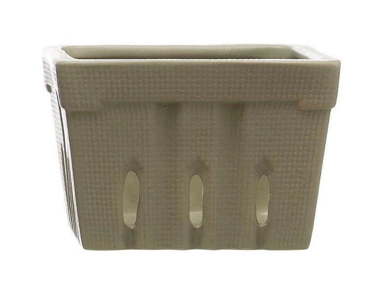 Textured Stoneware Berry Basket - Anara Lifestyle