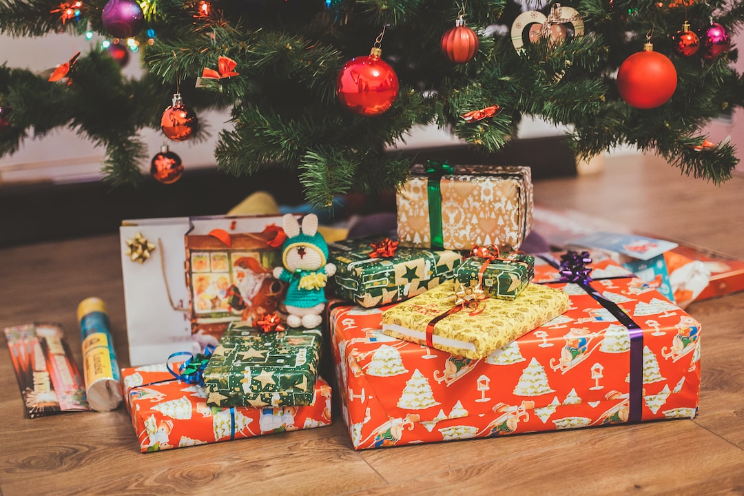 Gifts that Celebrate the Joy of Giving this Christmas