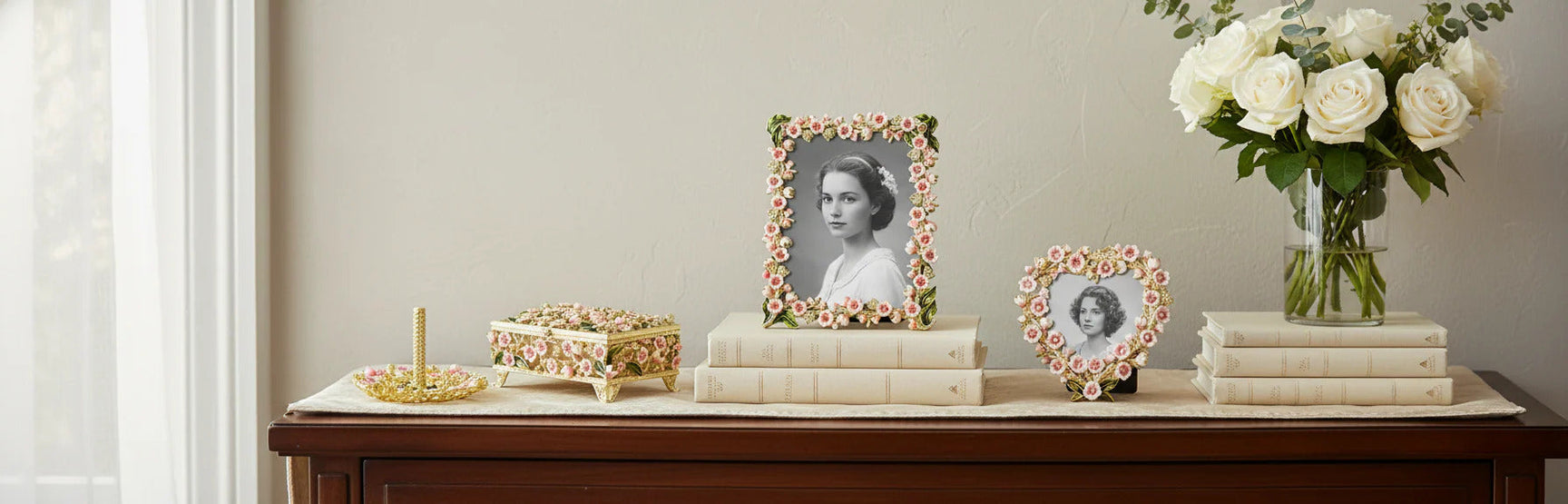 Bella By Olivia Riegel