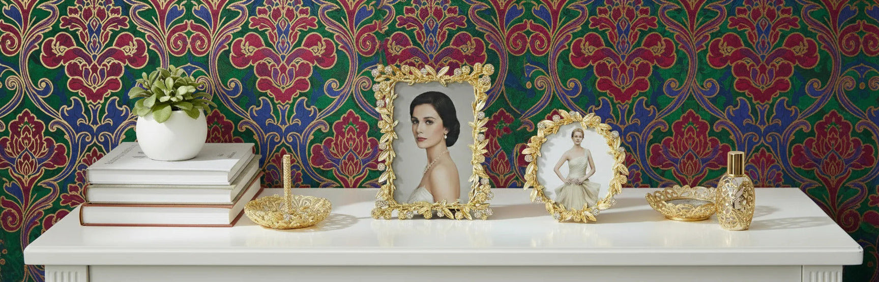 Cornelia By Olivia Riegel