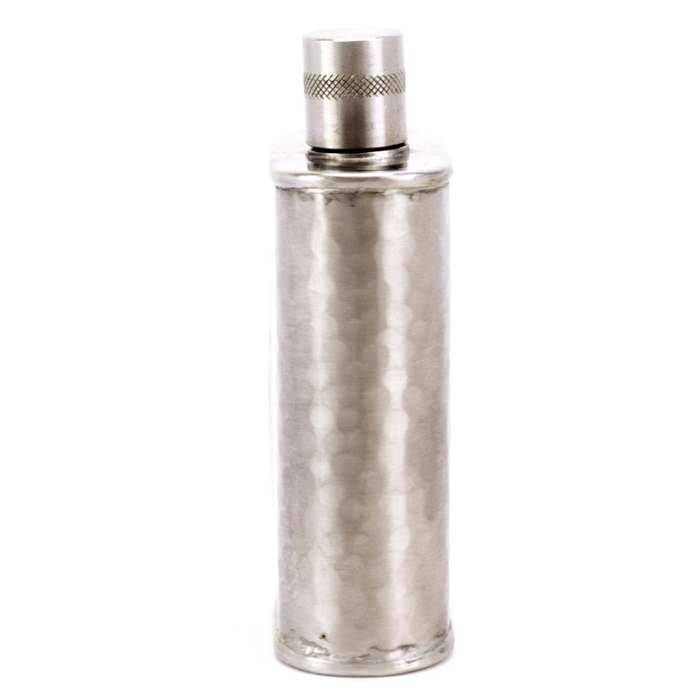 Wolf Hammered Stainless Steel Flask – Bold Handcrafted Design