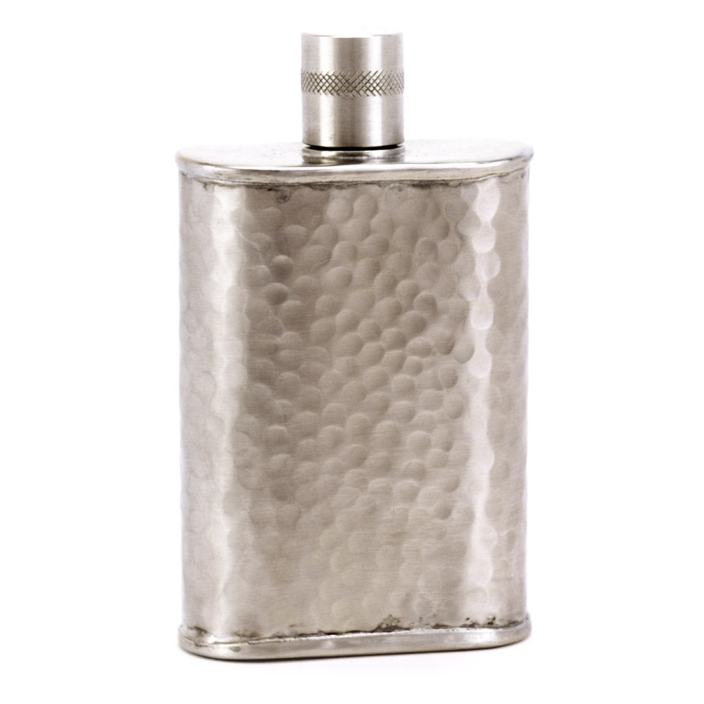Wolf Hammered Stainless Steel Flask – Bold Handcrafted Design